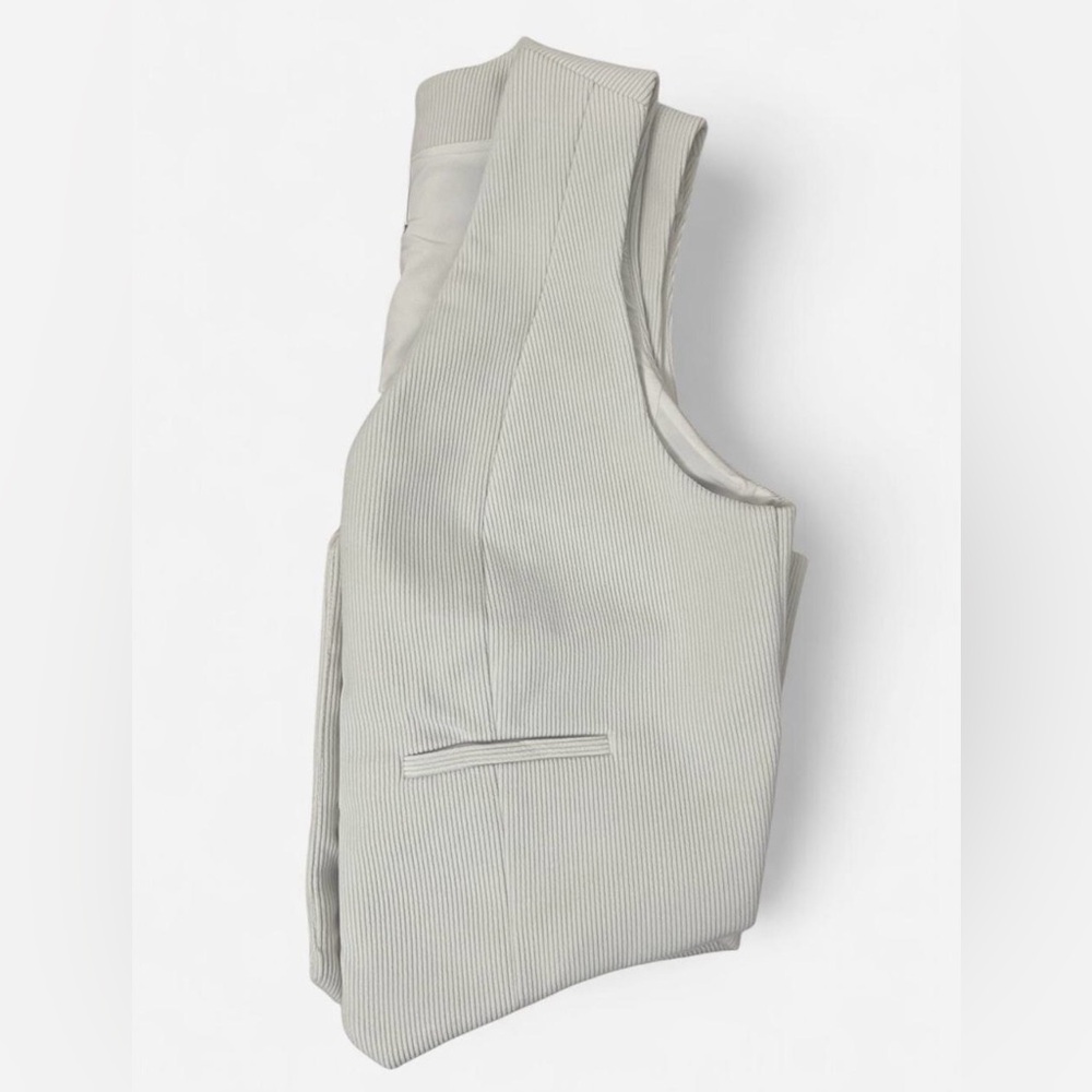 House of Harlow 1960 Cream Ivory Corduroy-like V-neck Button Up Sleeveless Vest - Picture 5 of 5